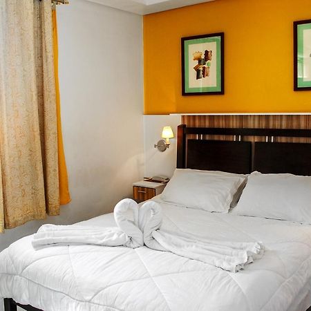 פיראסיסבה Hotel 1000 מראה חיצוני תמונה