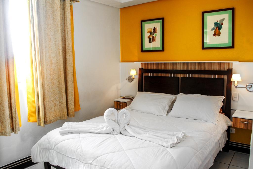 פיראסיסבה Hotel 1000 מראה חיצוני תמונה